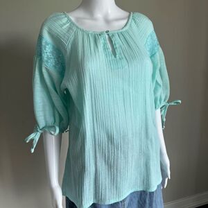 Vintage Sea Glass Blue Peasant Top Blouse Crotchet Lace Size M